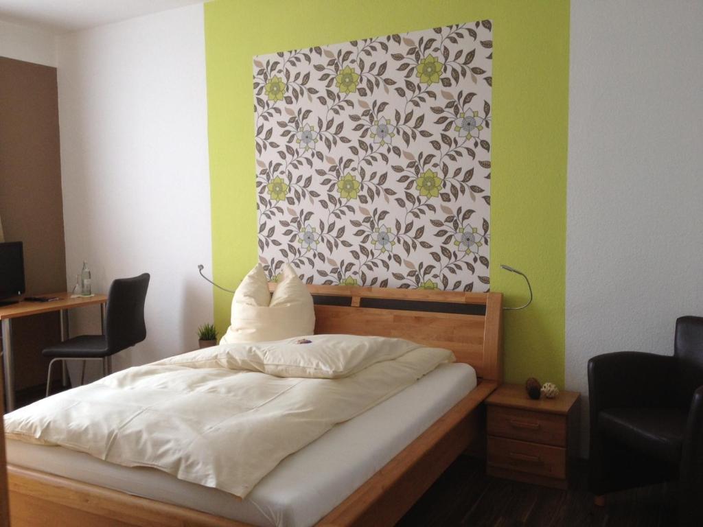 Landhotel Zur Alten Kaserne Ebern Δωμάτιο φωτογραφία